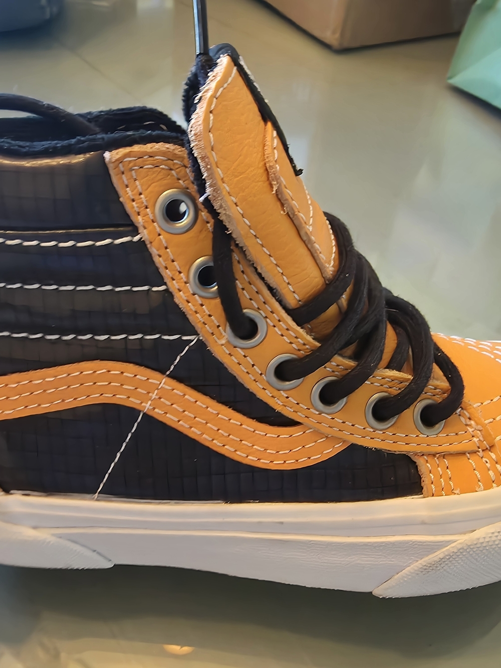 Vans Kids High-Top Sneakers in Gold with Black Laces - Picture 5 of 9